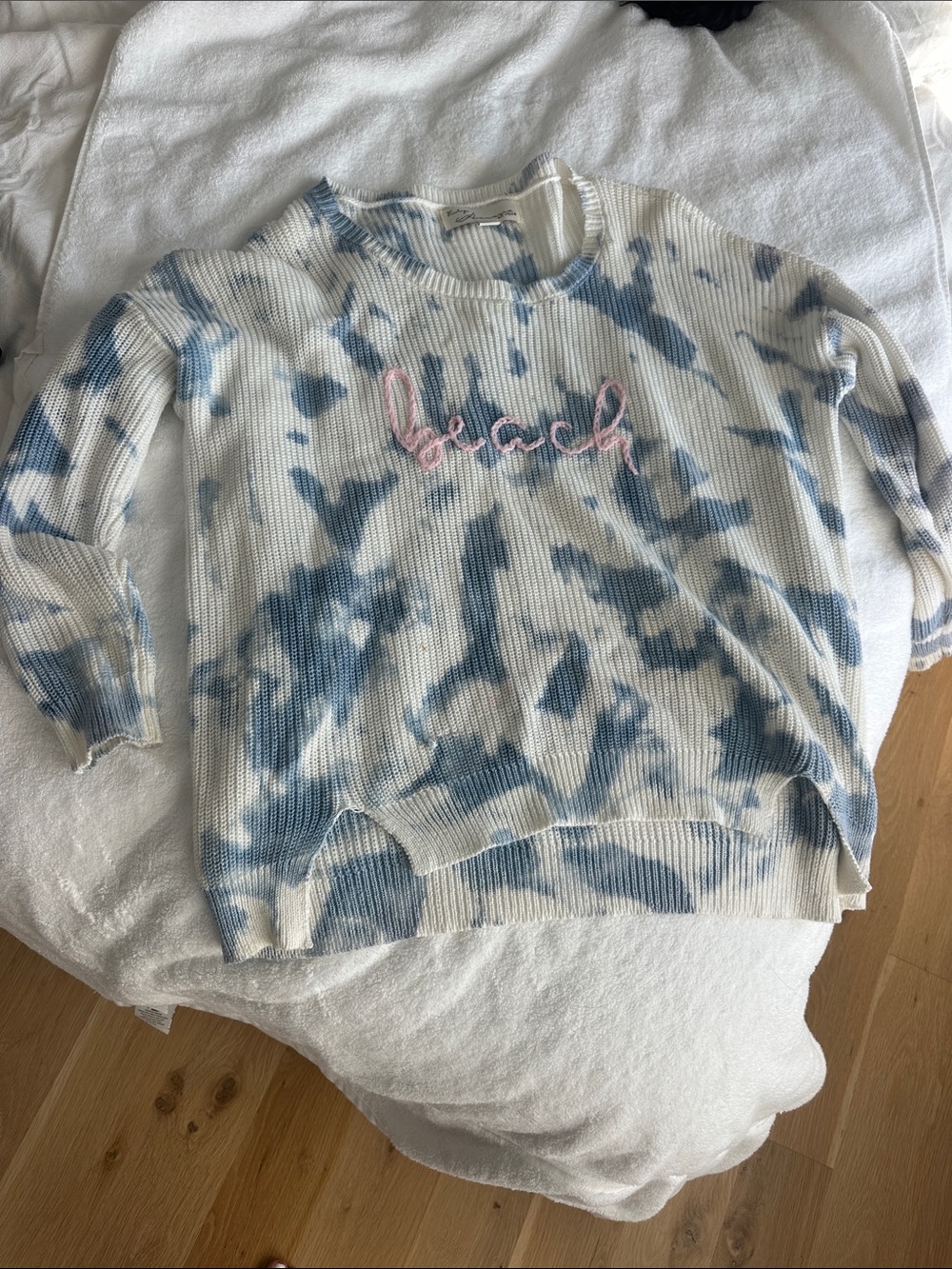 Vintage Havana White and Blue Tie-Dye Crewneck Sweater with Pink Script